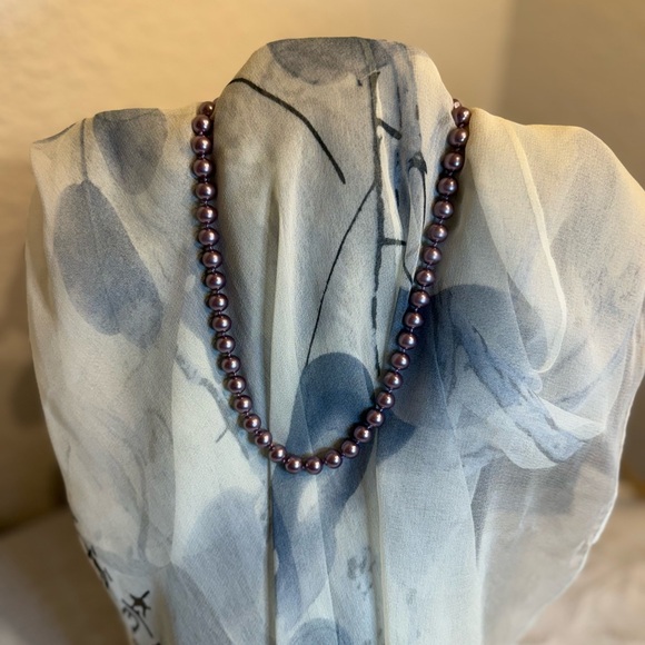 Nolan Miller Jewelry - Rare Nolan Miller Lavender Purple Pearl Necklace 18” Crystal Clasp Signed